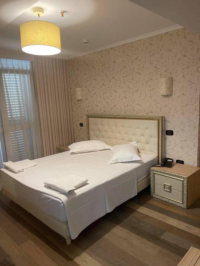 Germany Hotel Дуррес Экстерьер фото