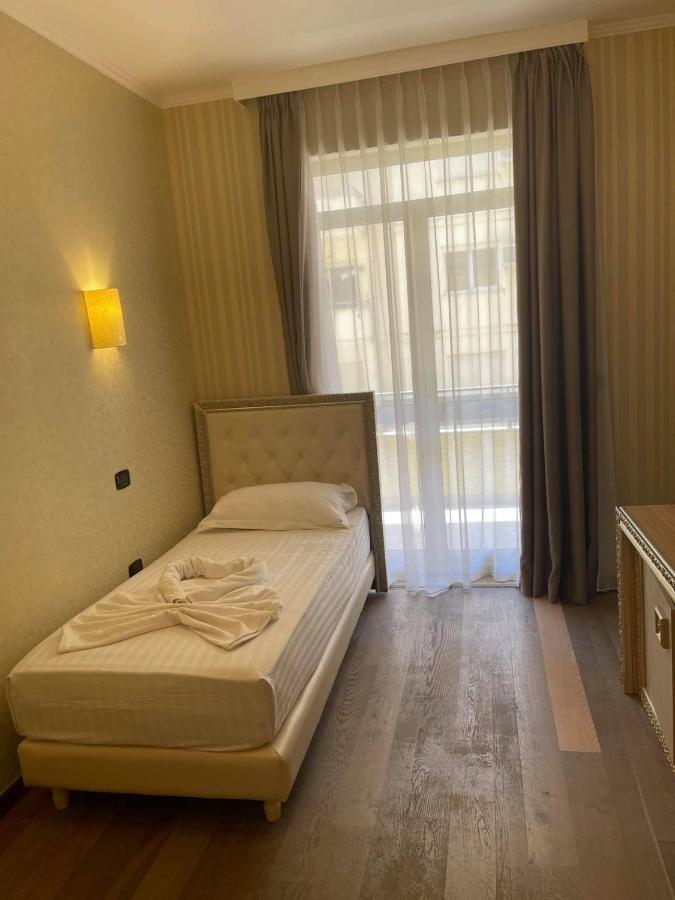 Germany Hotel Дуррес Экстерьер фото